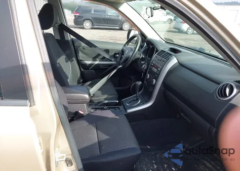 2008 Suzuki Grand Vitara из США, поврежденный, VIN JS3TD941584100559